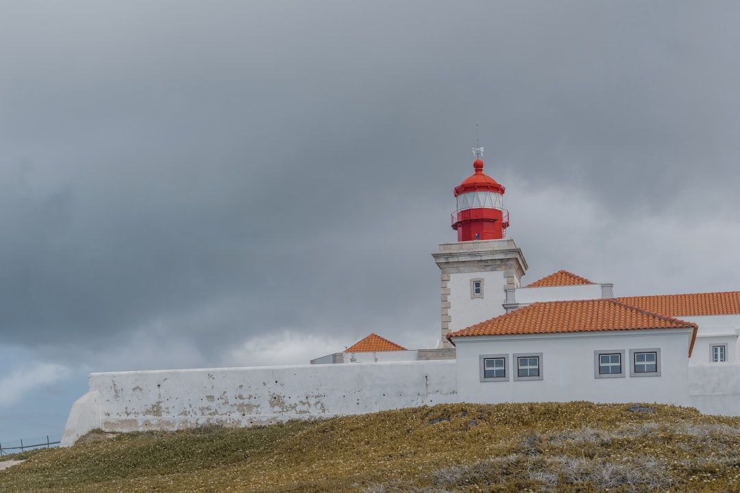 Sintra, which needs planning not guiding in Porto